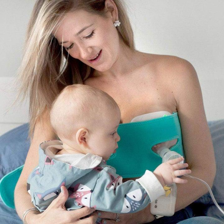 DIY Pumping Bra - Hands-Free and Cheap! (2024)- The Breastfeeding Mama